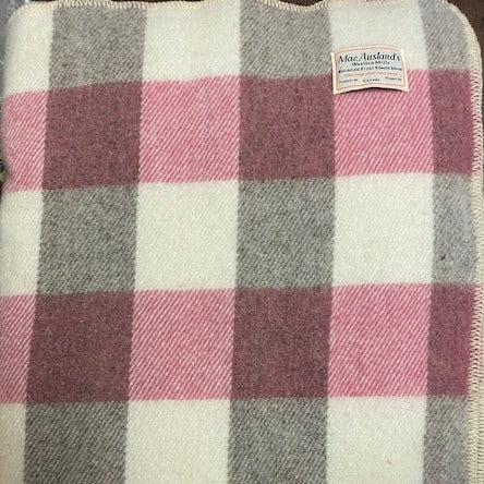 MacAusland Wool Blanket Queen Check🍁 – The Real Wool Shop